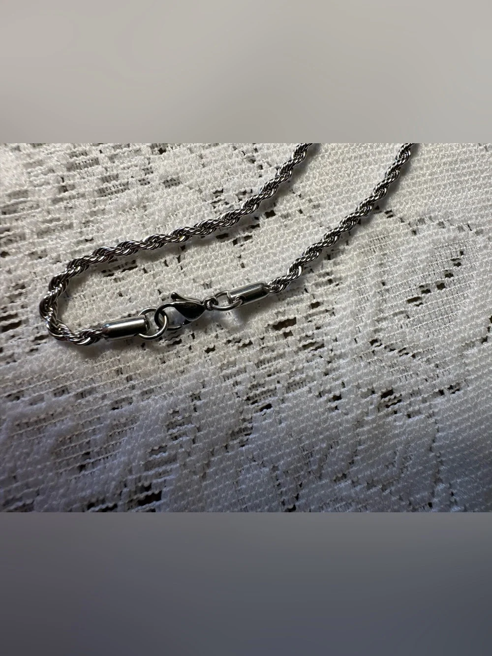 Silver Medallion Pendant Necklace - Silver - Picture 5 of 5